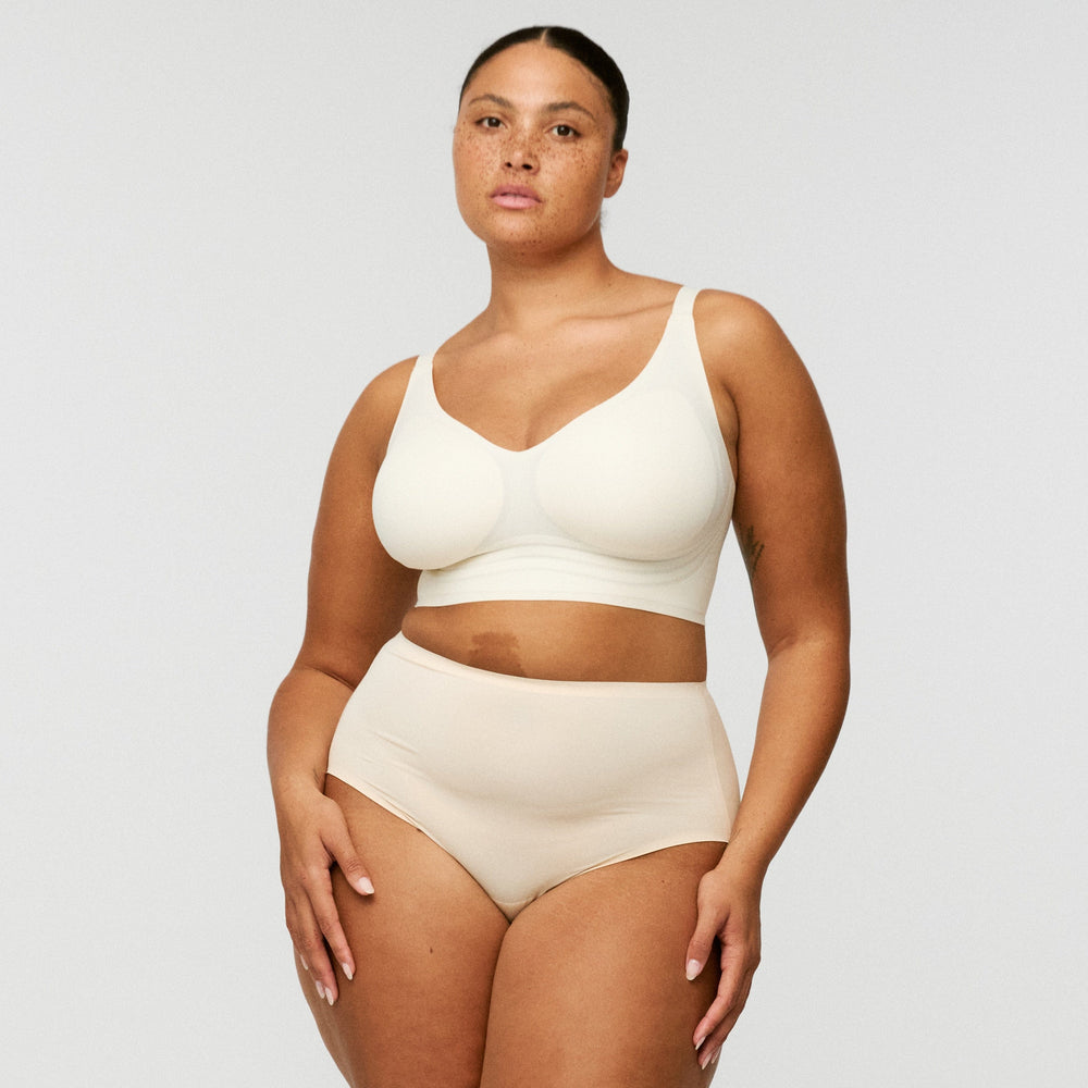 GlowTint™ Full Bust Travel Bra