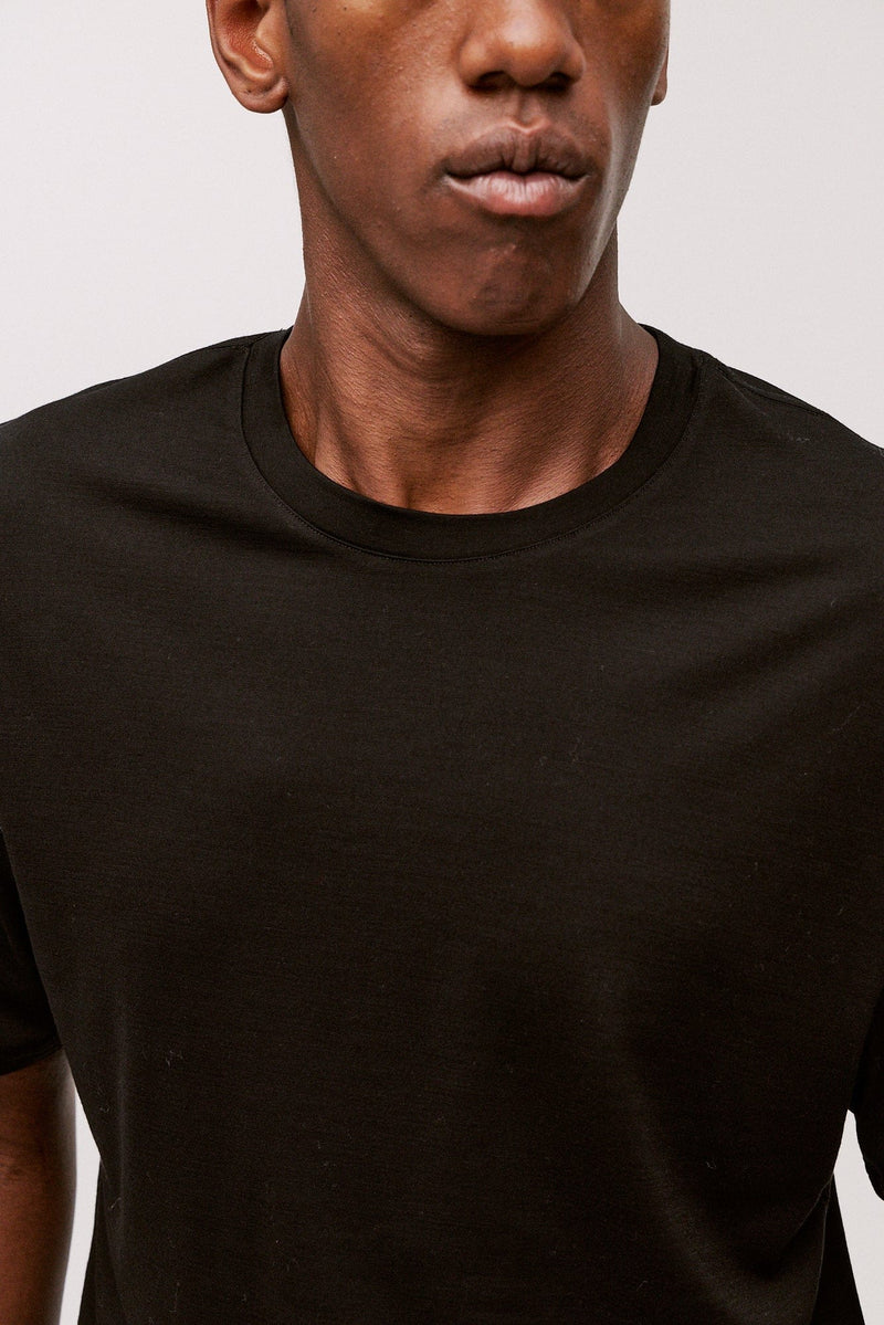 Black[portrait]