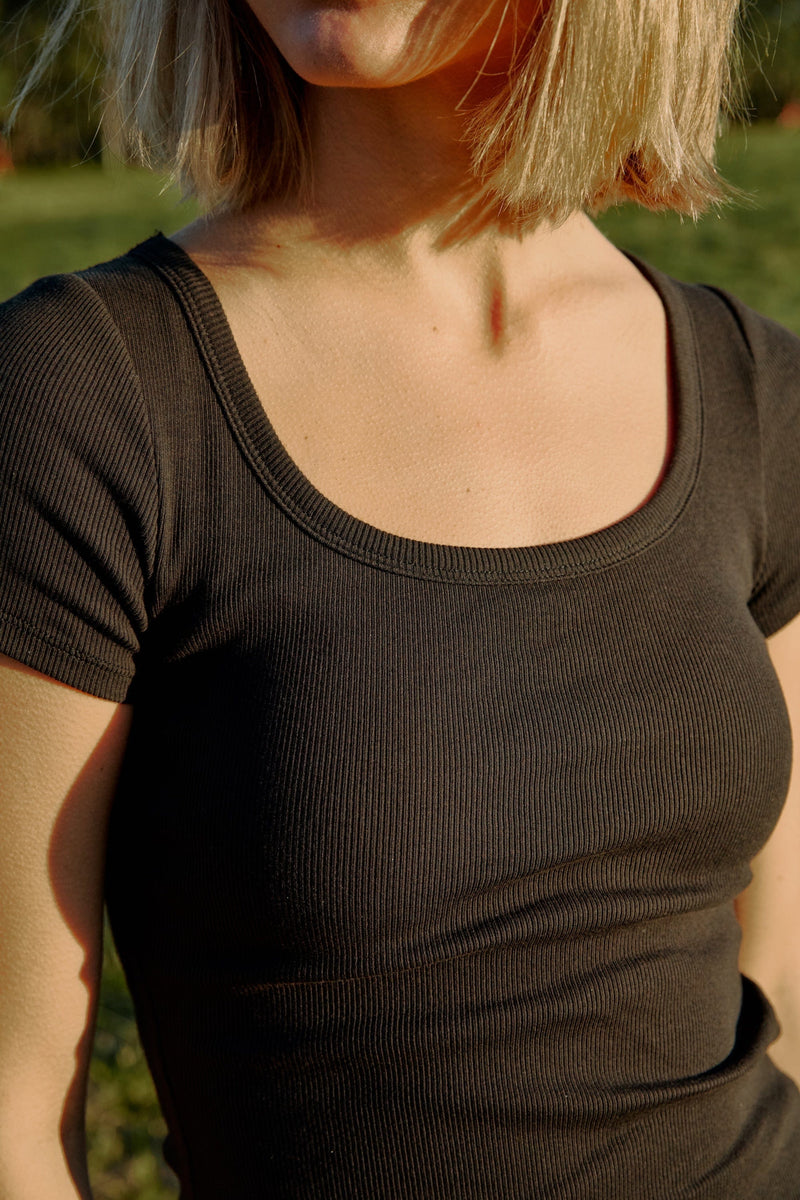 Black[portrait]